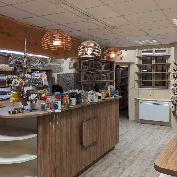 Agencement magasin professionnel